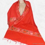 Grand chle rouge pour femme en laine fine brode