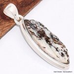 Pendentif astrophyllite forme marquise Pendentif astrophyllite forme marquise
