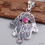 Pendentif main de fatma argent rubis