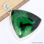 Pendentif triangulaire en jade vert transvaal