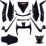 Kit car�nage p2r noir brillant (11 pi�ces) maxi - scooter noir brillant