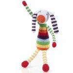 Doudou hochet lapin rainbow multi 31cm pebble maille crochet coton