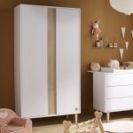 Armoire 2 portes avec d�tail imitation bois textur� et pieds bois - paloma blanc / marron