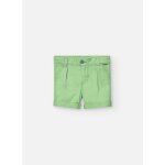Bermuda uni avec pinces et fermeture  bouton vert