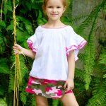 Blouse liberty � volants butterfly blanche fuchsia