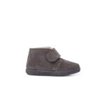 Bottines � brides larges adh�rentes en fourrure gris