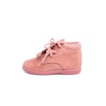 Bottines � lacets en daim avec ornement flocon de neige rose