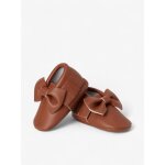 Chaussons 'bow' enfant en cuir vegan brun Chaussons 'bow' enfant en cuir vegan brun