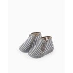 Chaussons  rayures avec fermeture clair gris
