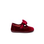 Chaussures babies en velours avec lien � nouer bordeaux