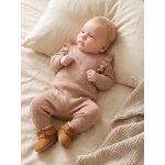 Combinaison b�b� fille en tricot beige chin�