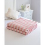 Couverture pour lit et canap� rose
