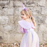 D�guisement enfant robe de princesse licorne avec ailes rose