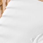 Drap housse b�b� satin de coton bio lav� blanc craie