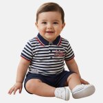 Ensemble polo et short b�b� gar�on imprim� col chemise marine