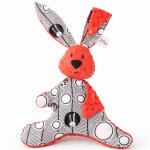 Grand doudou lapin en bambou rouge