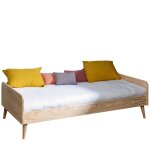 Lit avec barrière et pieds bois massif harpe bois naturel Lit avec barrière et pieds bois massif harpe bois naturel