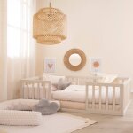 Lit b�b� montessori au sol avec protection antichute beige sable