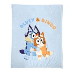 Plaid polaire imprim� toucher doux, bluey hug bleu ciel