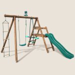 Portique en bois rond 3 agr�s avec face � face, �chelle et toboggan bas m�rier marron