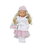 Poup�e bambolina parle et chante - manteau blanc rose pastel