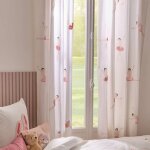 Rideau en coton motifs brod�s ballerines - tufy rose