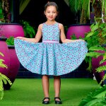 Robe c�r�monie fleurie hepburn bleu turquoise rose fuchsia