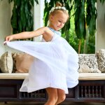 Robe crmonie voile et fleurs alizee blanc bleu floral