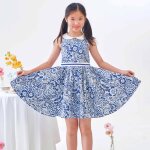 Robe demoiselle d'honneur fleurie hepburn blanc bleu marine