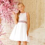 Robe demoiselle d'honneur fleurie hepburn blanc rose Robe demoiselle d'honneur fleurie hepburn blanc rose