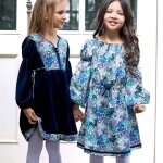 Robe fleurie � manches longues et col smocks chimene bleu lilas