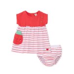 Robe en tricot pour b�b� avec poche fraise rouge