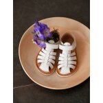 Sandales scratches cuir bb bout ferm blanc