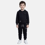 Sweat � capuche avec poche et pantalon de jogging noir