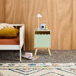 Table de chevet enfant d�cor bois 1 porte, pieds bois de pin - 34 x 23, 5 x 52 cm - azur vert