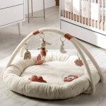 Tapis d'éveil rond en bouclette coton bio - petit nuage blanc / rose Tapis d'éveil rond en bouclette coton bio - petit nuage blanc / rose