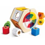 Trieur de formes en bois multicolore Trieur de formes en bois multicolore