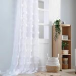 Voilage pompons brod�s blanc