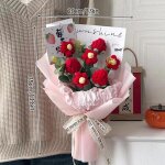 Bouquet de fleurs au crochet fini, bouquet de tournesol fait a la main, cadeau de saint - valentin, dcor ...