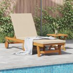 Chaise longue avec des roulettes et un coussin beige en bois massif
