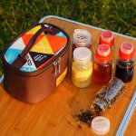 Ensemble de 6 bouteilles a condiments en plein air, r�cipients portables pour sel et poivre, pots a epices, ...