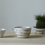 Ensemble de service a thé kungfu en poterie brute, fait a la main, tasse juste, distributeur de thé, ... Ensemble de service a thé kungfu en poterie brute, fait a la main, tasse juste, distributeur de thé, ...