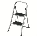 Marchepied 2 marches pliable, escabeau, verrou de sécurité, facile à ranger, charge 150 kg, gris Marchepied 2 marches pliable, escabeau, verrou de sécurité, facile à ranger, charge 150 kg, gris