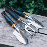 Outil de jardin, ensemble de 3 truelle de transplantation et râteau à main cultivateur avec revêtement ... Outil de jardin, ensemble de 3 truelle de transplantation et râteau à main cultivateur avec revêtement ...