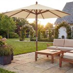 Parasol de restaurant hwc - c57b, parasol de jardin, polyester / bois 14 kg, rond Ø 3 m, c�ble de traction ...