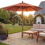 Parasol de restaurant hwc - c57b, parasol de jardin, polyester / bois 14 kg, rond Ø 3 m, c�ble de traction ...