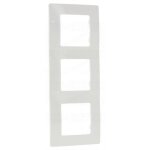 Plaque 3 postes entraxe 71mm pur legrand nilo�