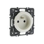 Prise de courant 2p + t bornes auto legrand c�liane avec support et enjoliveur blanc