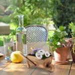Relaxdays brouette pour plantes jardin diable dcor en bois brouette jeu de 2 vintage .