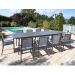 Table rectangulaire extensible en aluminium aspect teck gris santorin avec 10 fauteuils - jardiline Table rectangulaire extensible en aluminium aspect teck gris santorin avec 10 fauteuils - jardiline